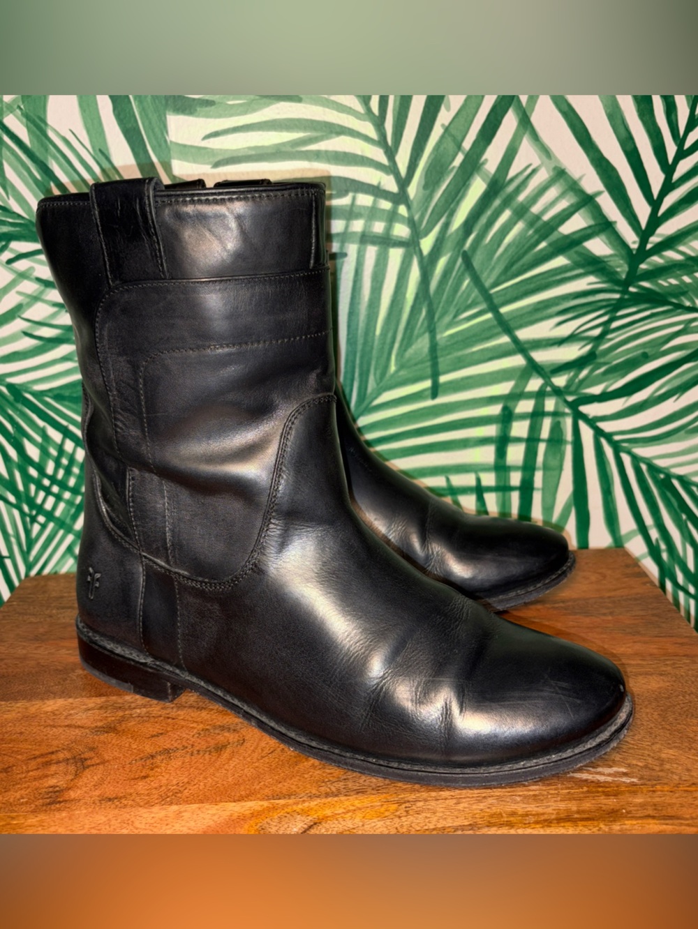 Frye Paige Short Black Leather Riding Boots Women’s 10 B 76958